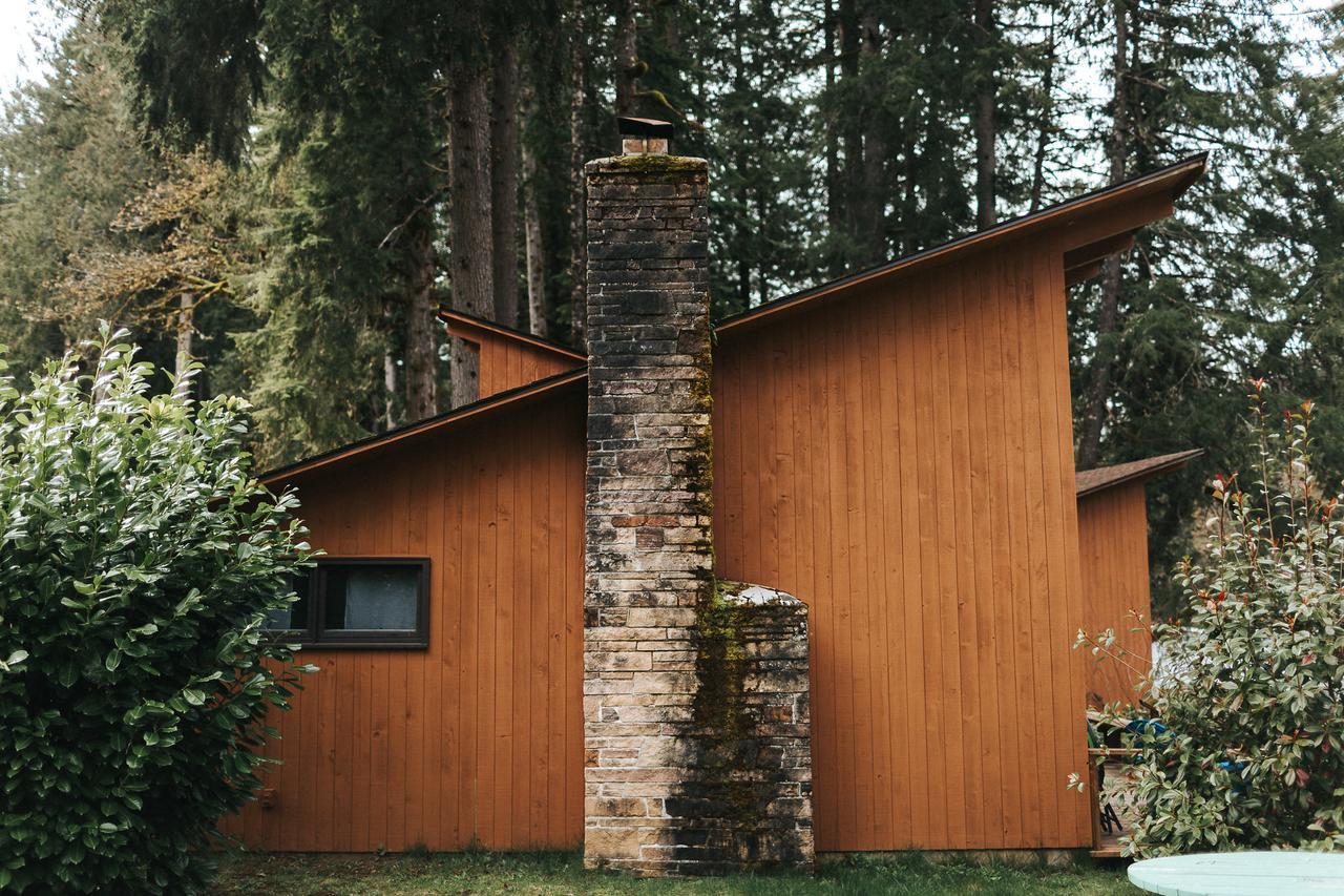 Loloma Lodge And Cabins McKenzie Bridge Exteriör bild